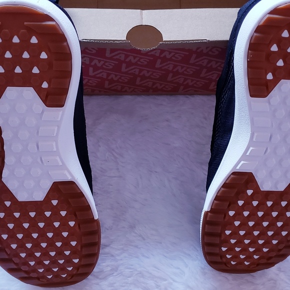New Womens Van's Ultrarange Rapidweld Mesh - Picture 4 of 8